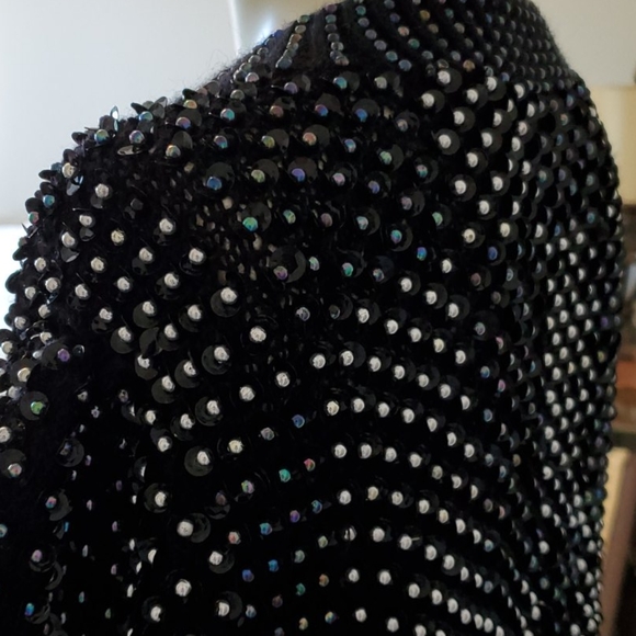 handmade sweater - Picture 4 of 8